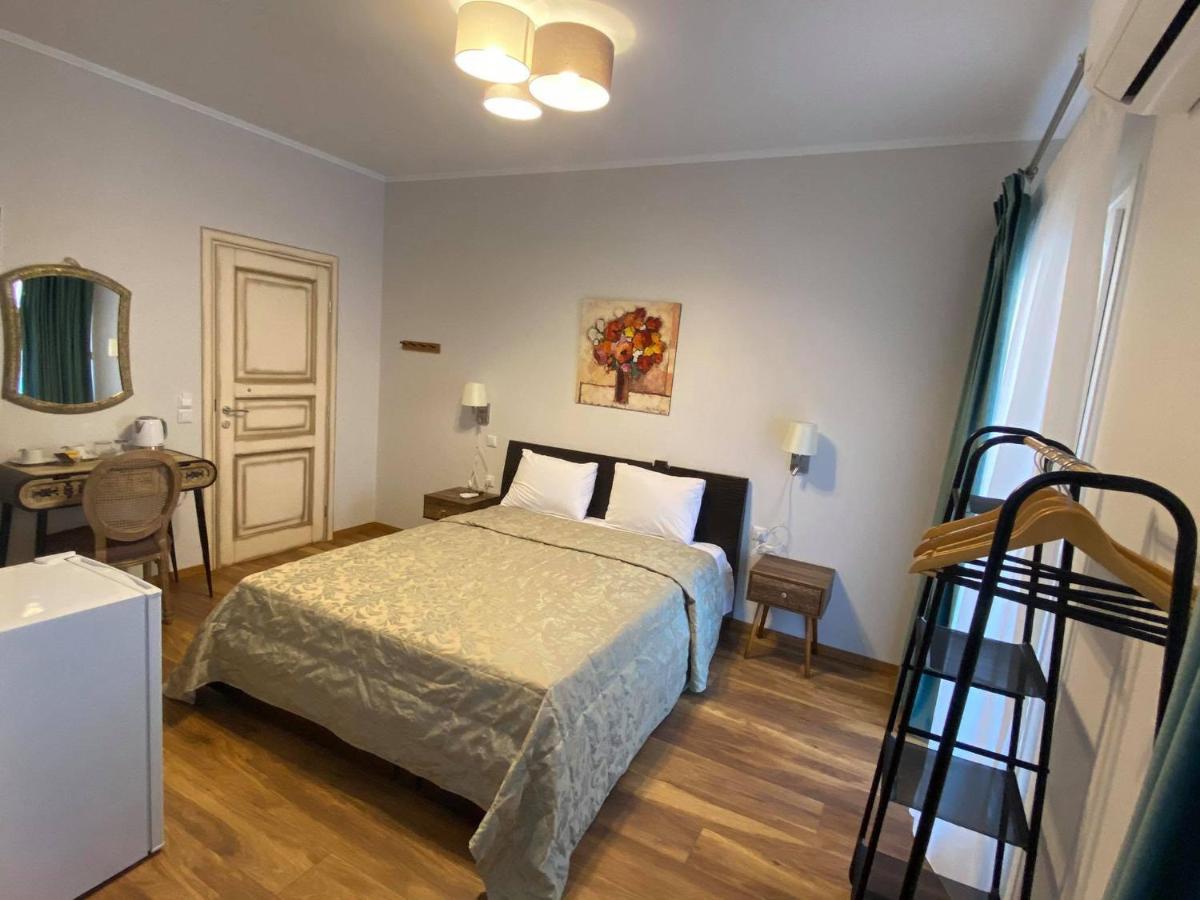 Le Bijou Luxury Rooms & Suites เวเรีย ภายนอก รูปภาพ