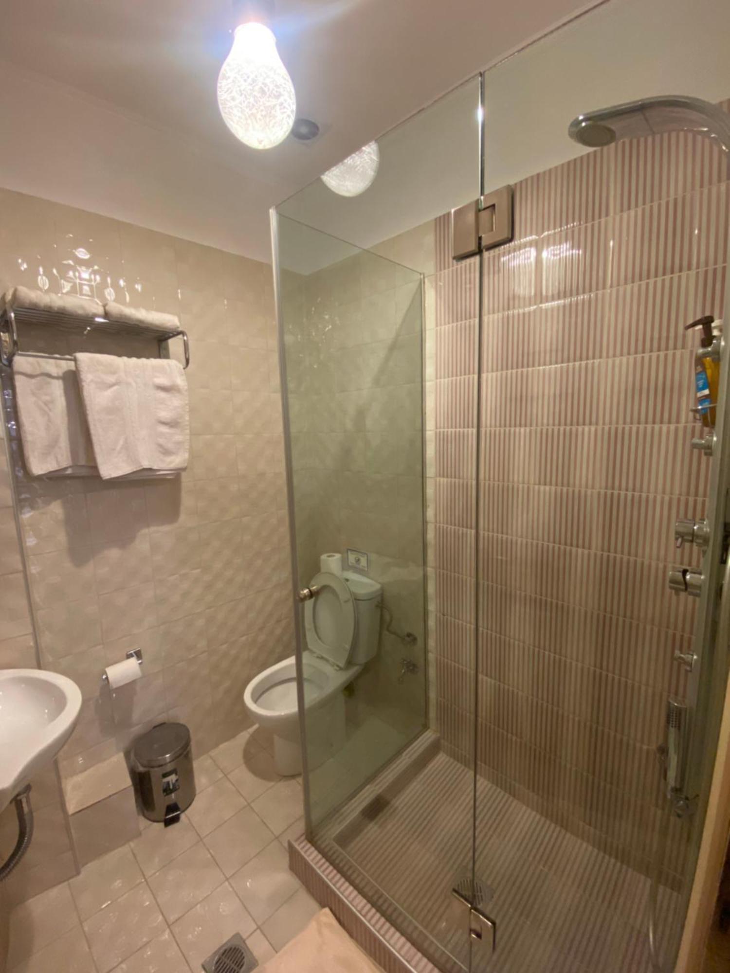 Le Bijou Luxury Rooms & Suites เวเรีย ภายนอก รูปภาพ